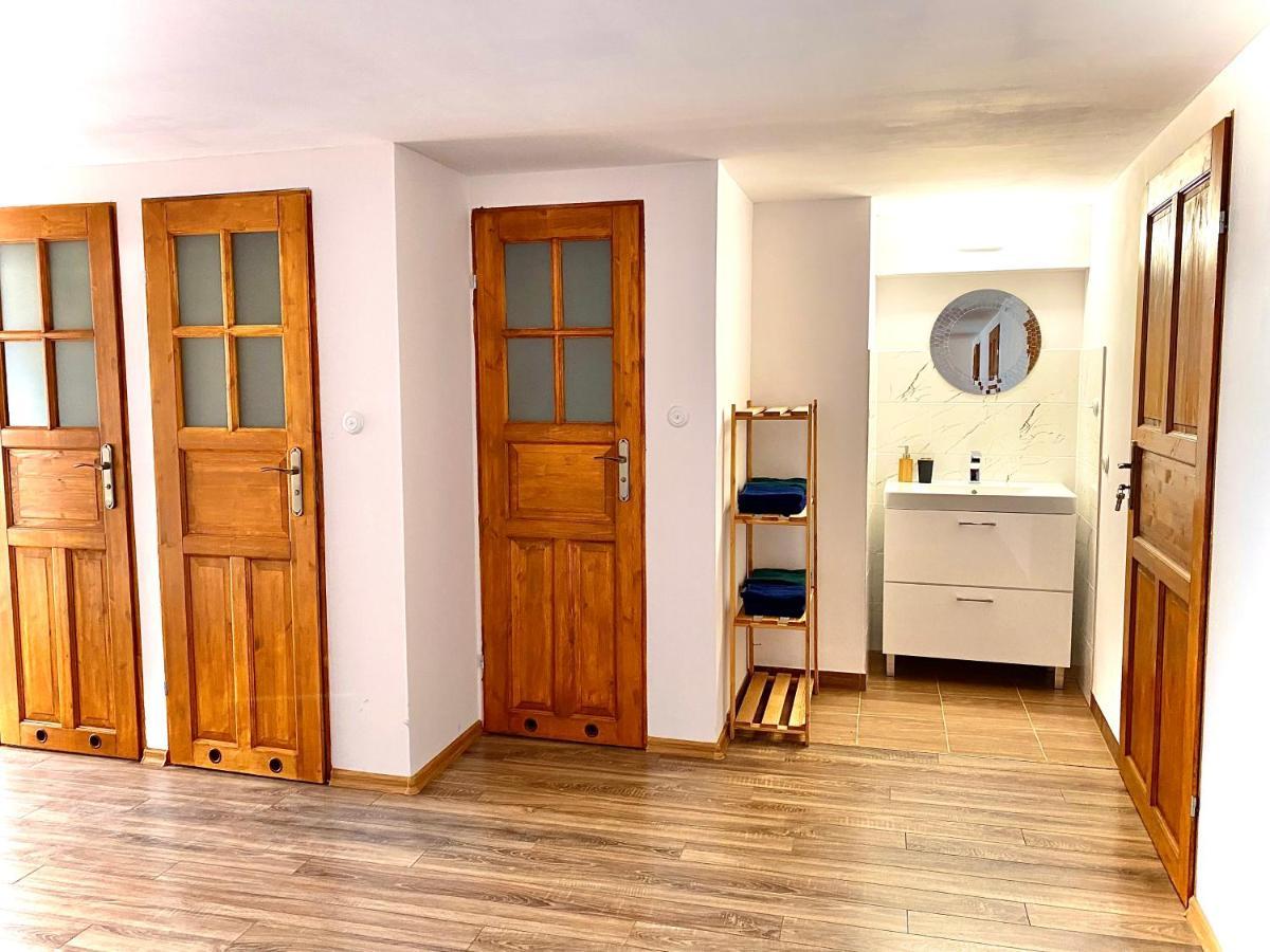 Noclegi Przy Golebiarce Wlen Buitenkant foto